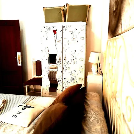 Casapatrizia Compartido بيت ضيافة سانتا كروز دي تينيريف