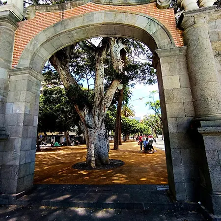 بيت ضيافة Casapatrizia Compartido *